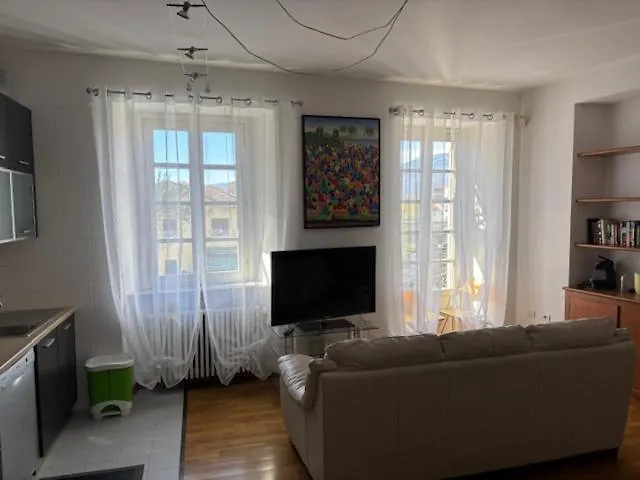 Residenza San Giovanni Интра